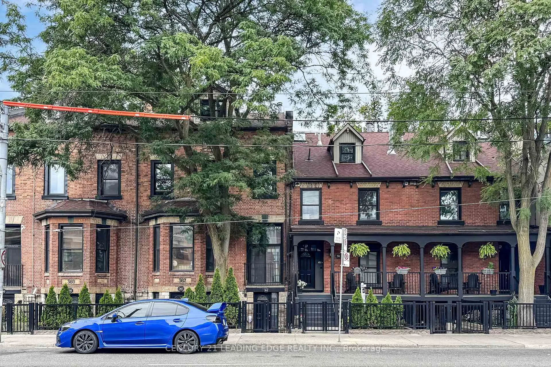 Photo 3 of Unit 4, 364 Dundas Street E, Toronto, Moss Park — HOMEH