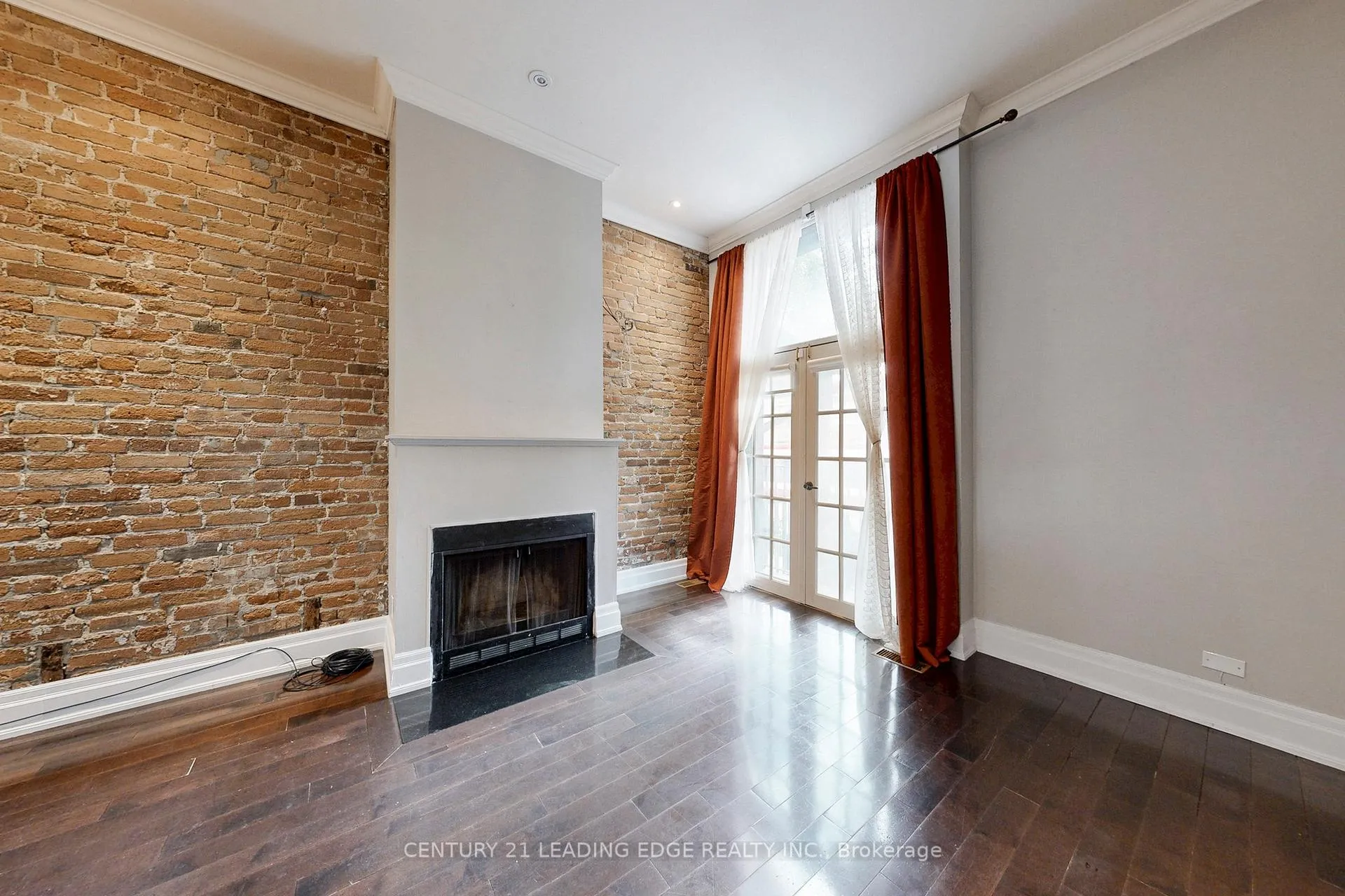 Photo 12 of Unit 4, 364 Dundas Street E, Toronto, Moss Park — HOMEH