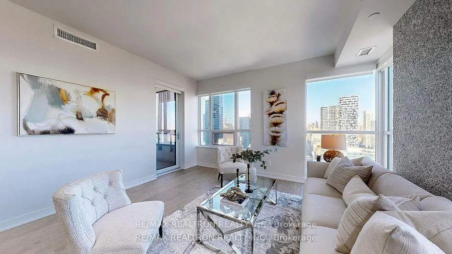 Photo 15 of Unit 3104, 88 Scott Street, Toronto, Church-Yonge Corridor — HOMEH