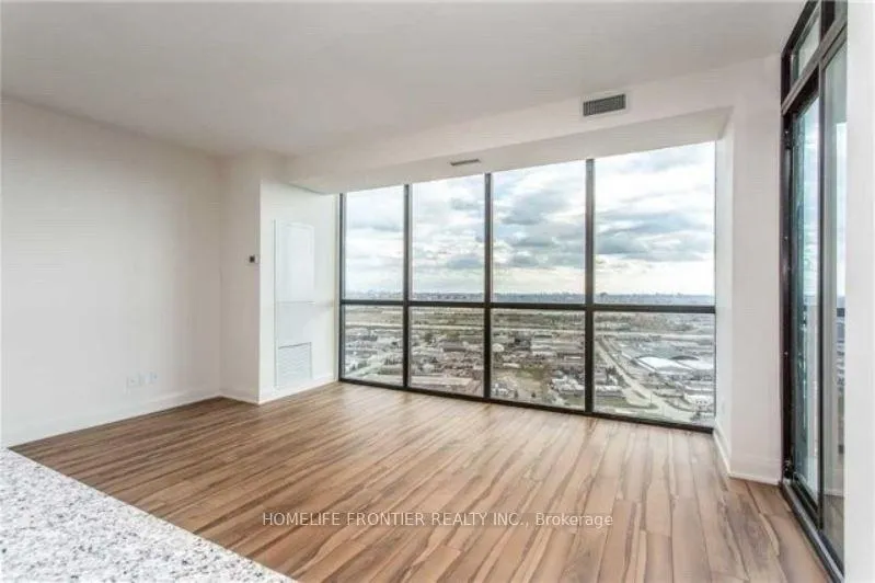 Photo 9 of Unit 2903, 2900 Highway 7, Vaughan, Concord — HOMEH