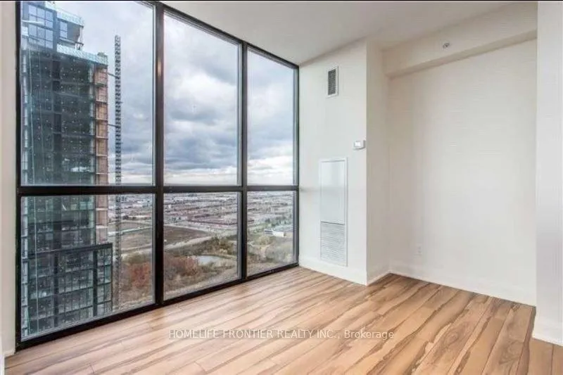 Photo 12 of Unit 2903, 2900 Highway 7, Vaughan, Concord — HOMEH