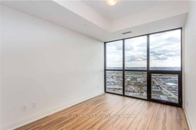 Photo 15 of Unit 2903, 2900 Highway 7, Vaughan, Concord — HOMEH