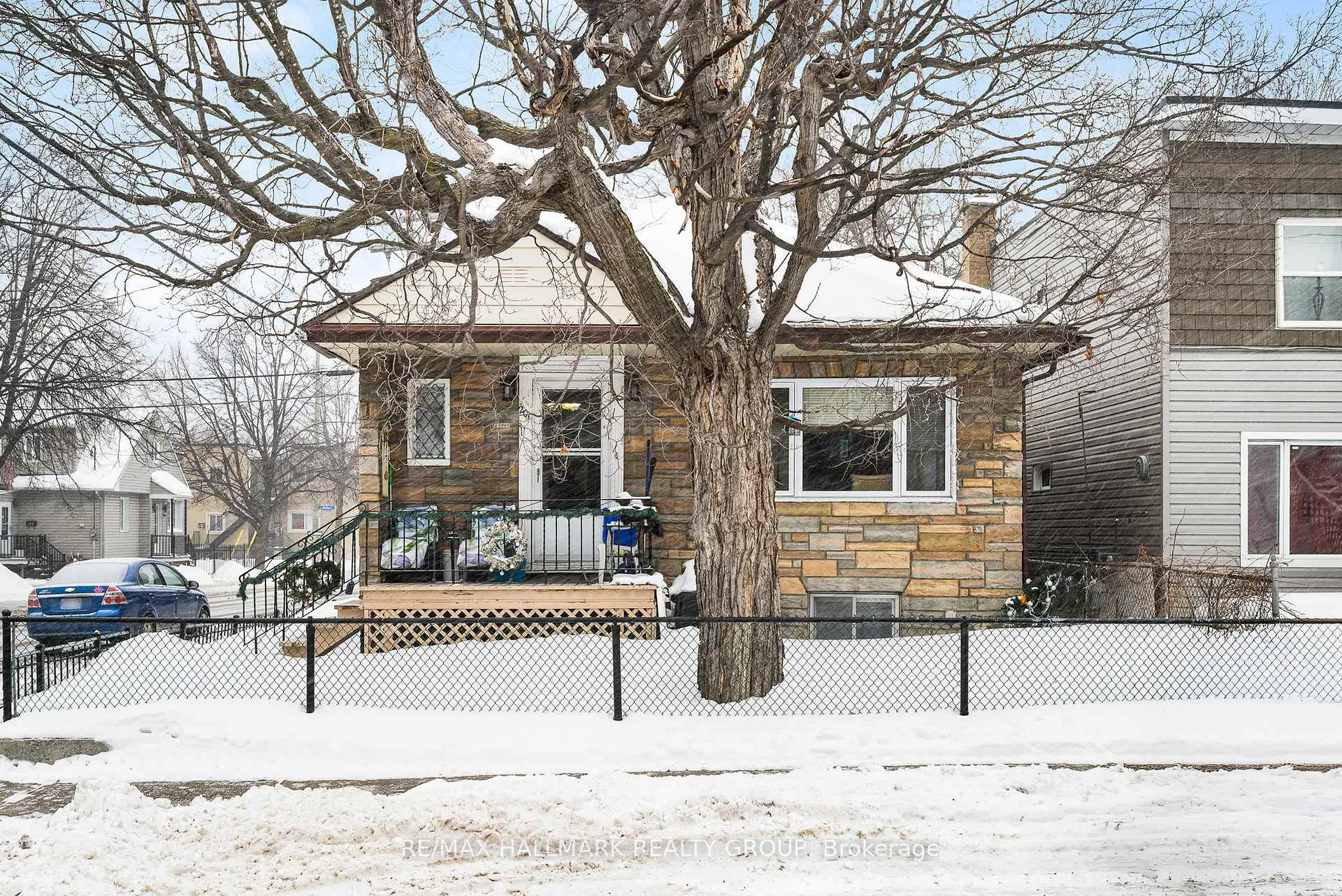 Photo 2 of 201 Ethel Street, Ottawa, Vanier — HOMEH