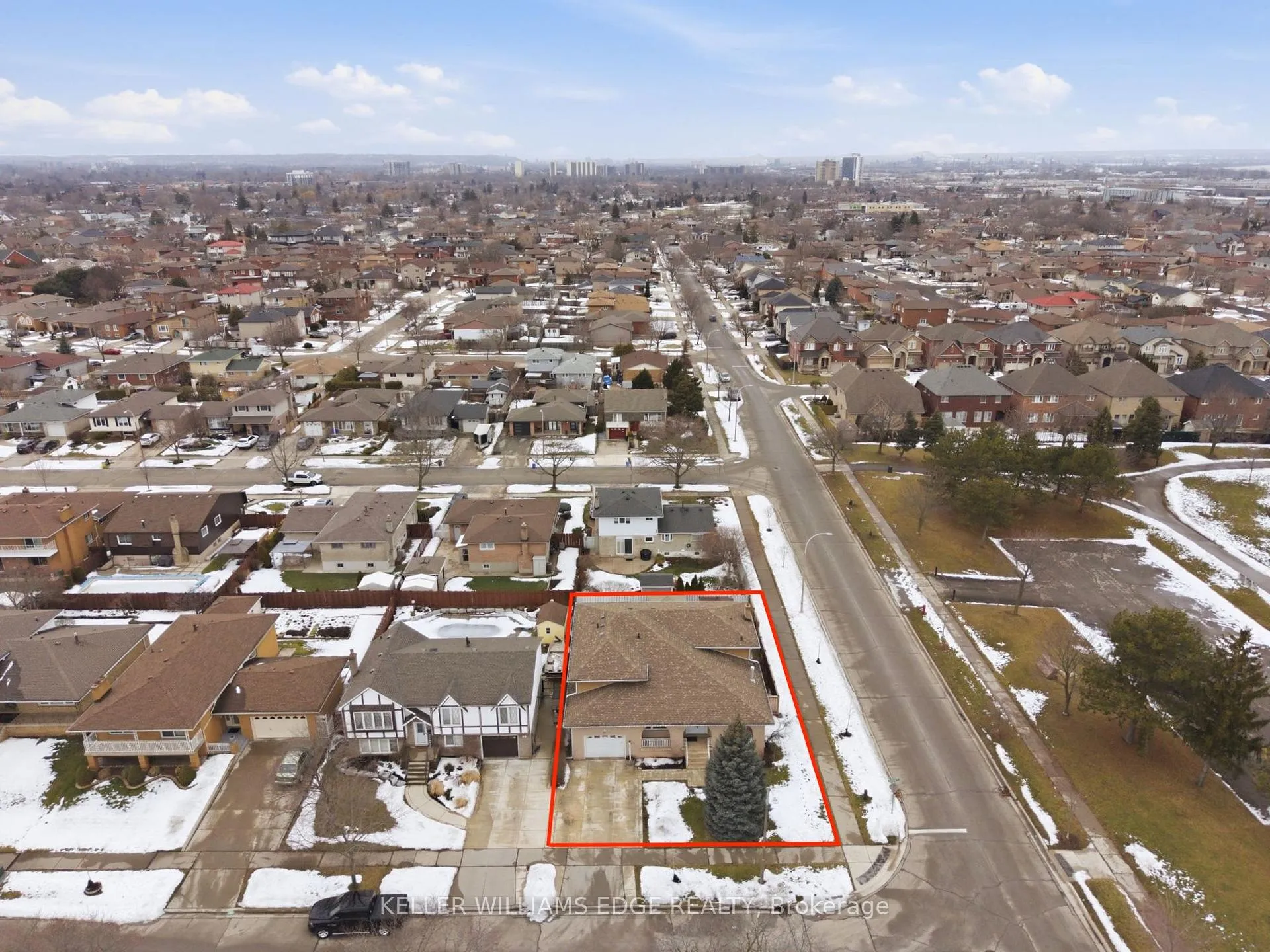 Photo 5 of 95 Ellington Avenue, Hamilton, Stoney Creek — HOMEH