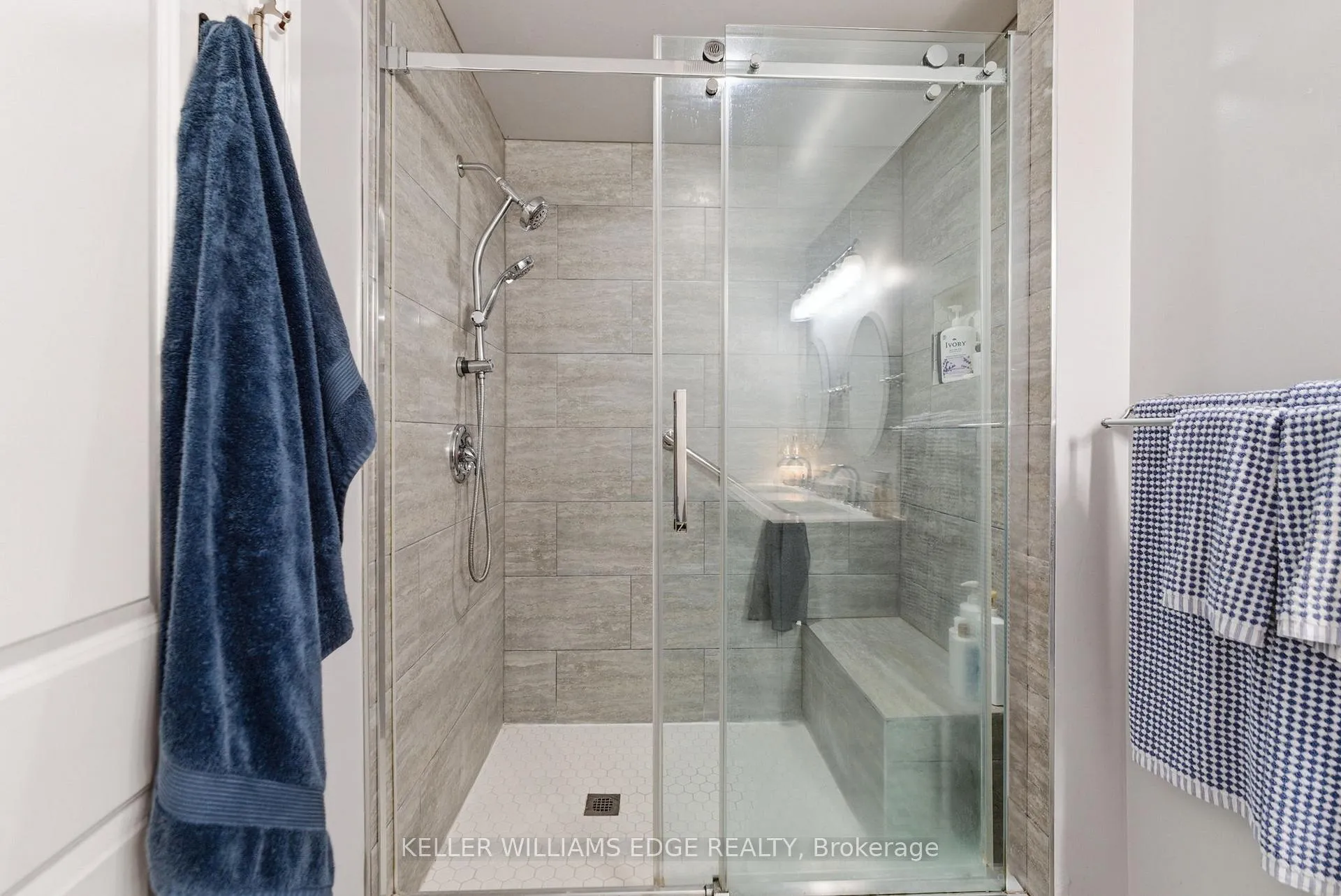 Photo 35 of 95 Ellington Avenue, Hamilton, Stoney Creek — HOMEH