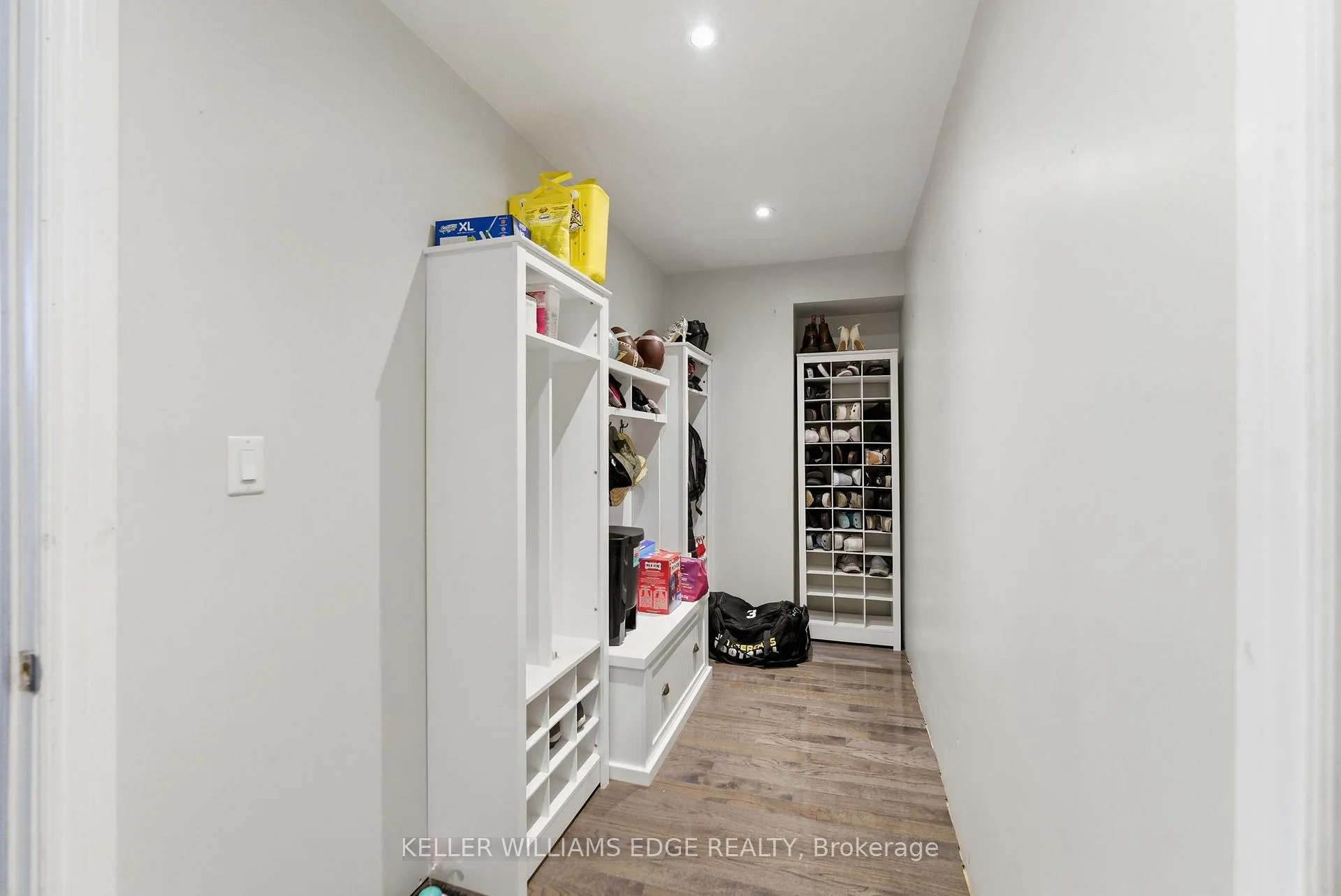Photo 36 of 95 Ellington Avenue, Hamilton, Stoney Creek — HOMEH