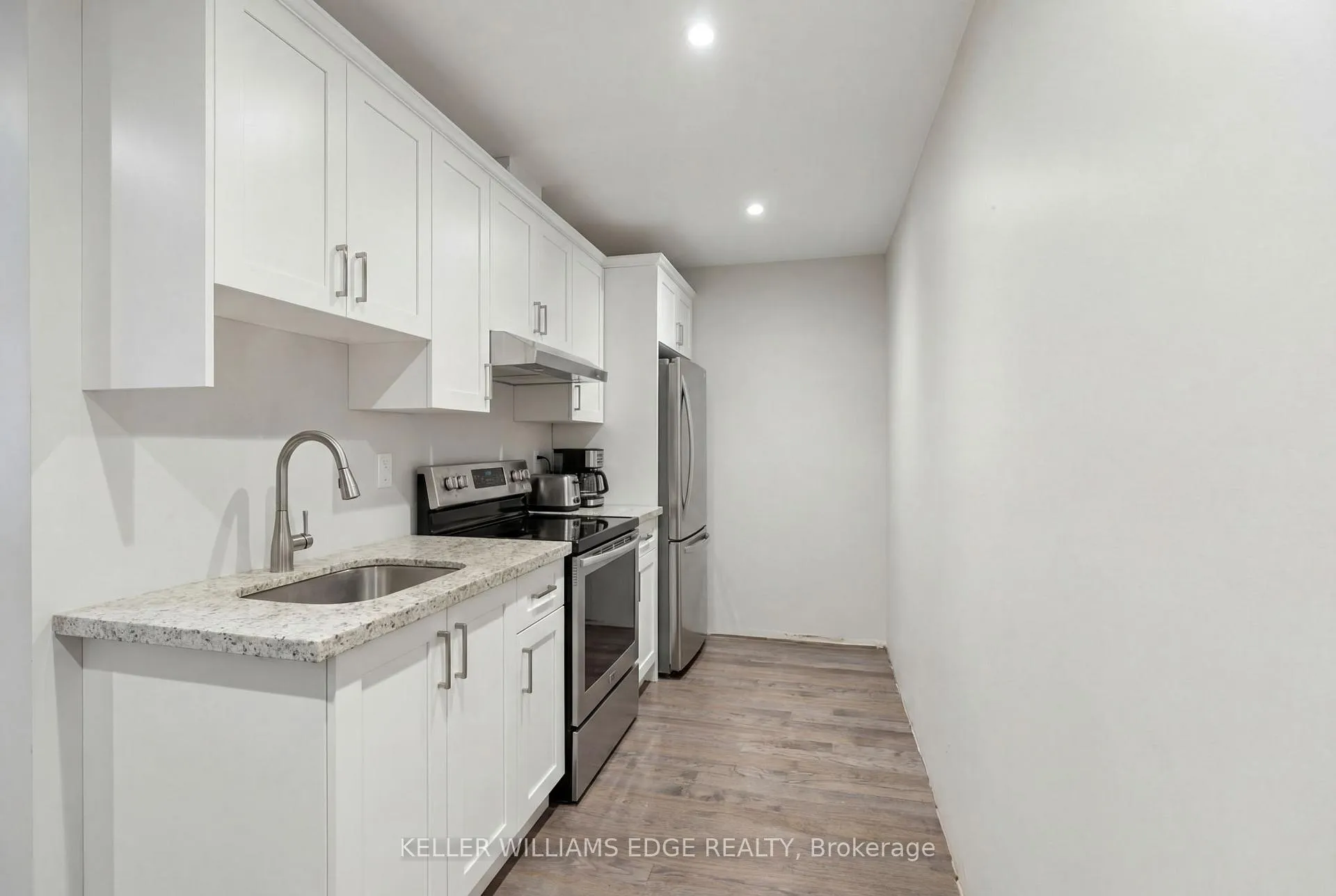 Photo 37 of 95 Ellington Avenue, Hamilton, Stoney Creek — HOMEH