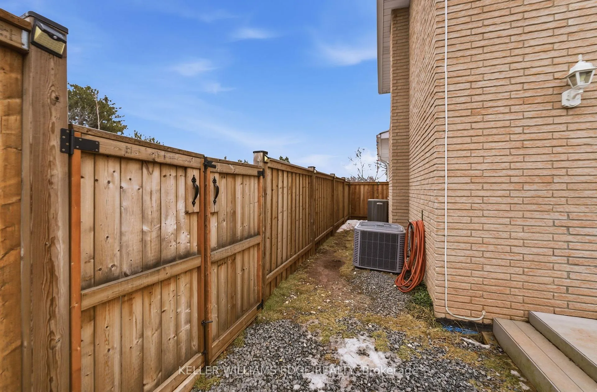 Photo 47 of 95 Ellington Avenue, Hamilton, Stoney Creek — HOMEH