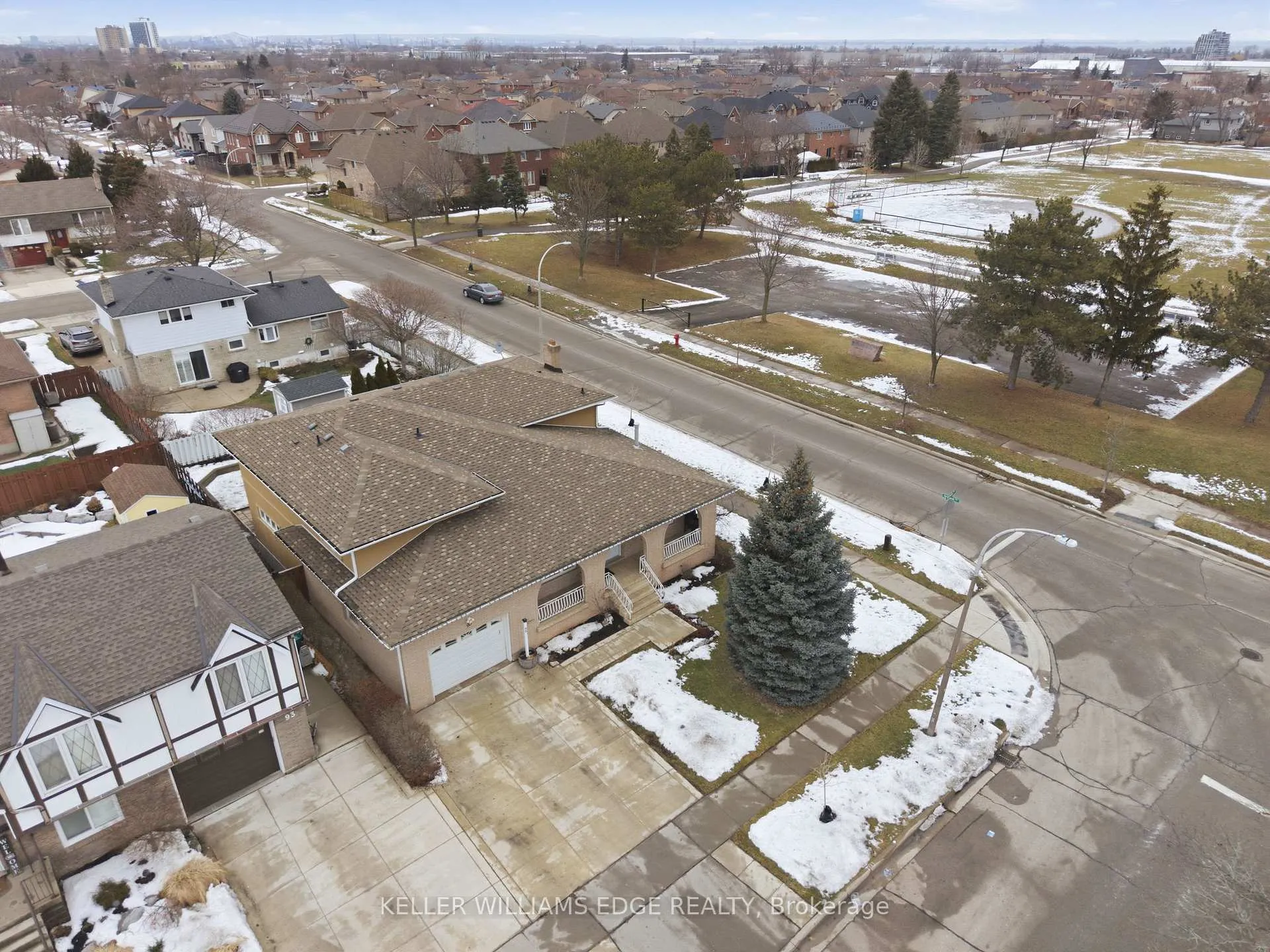 Photo 48 of 95 Ellington Avenue, Hamilton, Stoney Creek — HOMEH