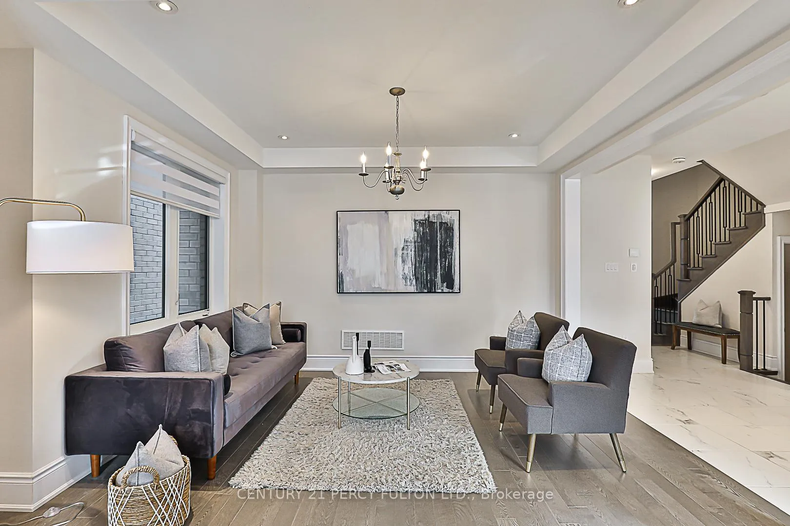 Photo 7 of 75 Jinnah Avenue, Markham, Middlefield — HOMEH