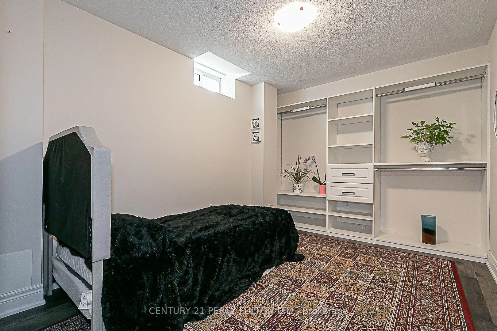 Photo 48 of 75 Jinnah Avenue, Markham, Middlefield — HOMEH