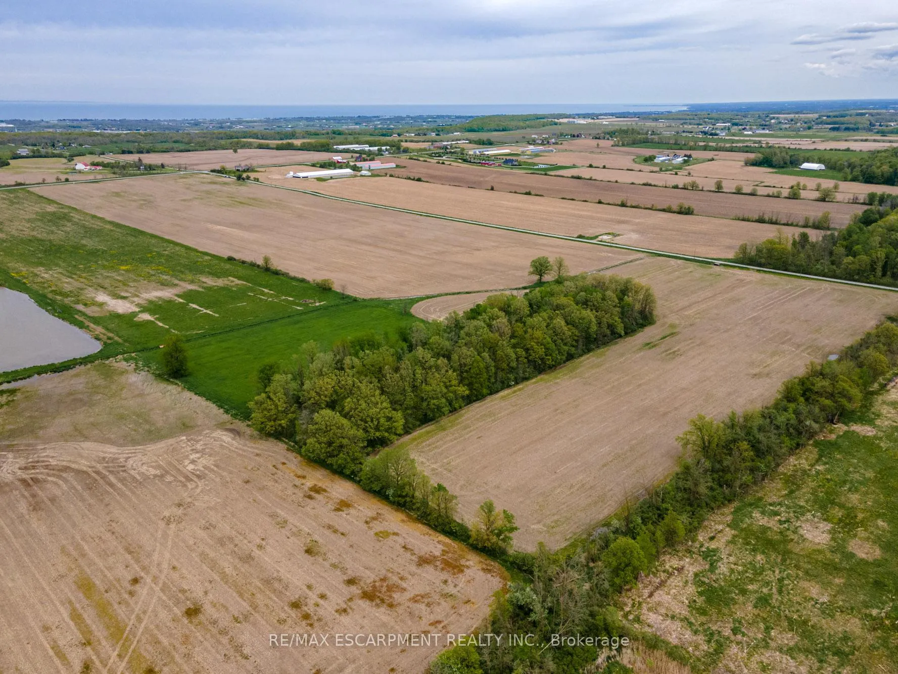 Photo 6 of 3564 Frost Road, Lincoln, Escarpment — HOMEH