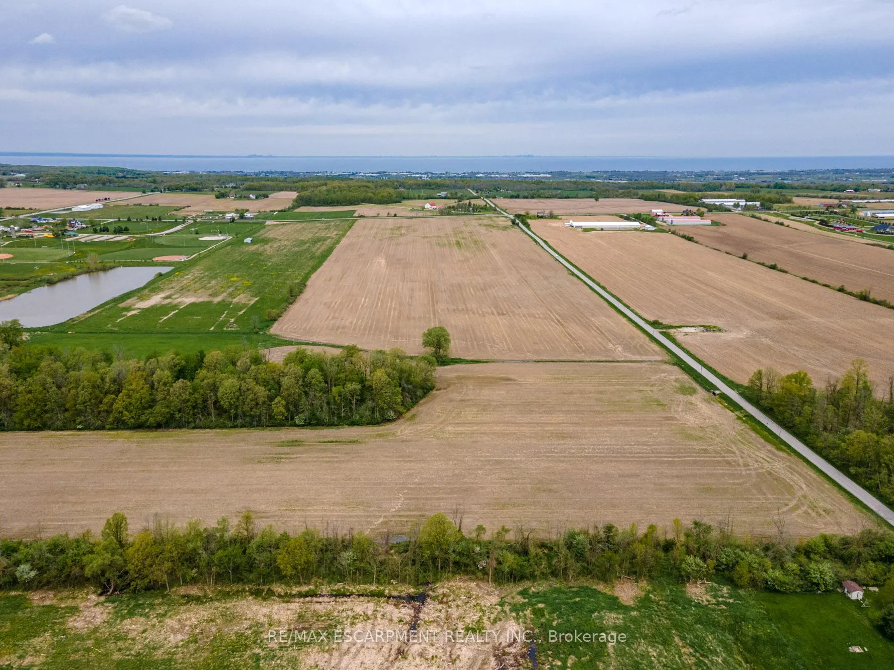 Photo 7 of 3564 Frost Road, Lincoln, Escarpment — HOMEH