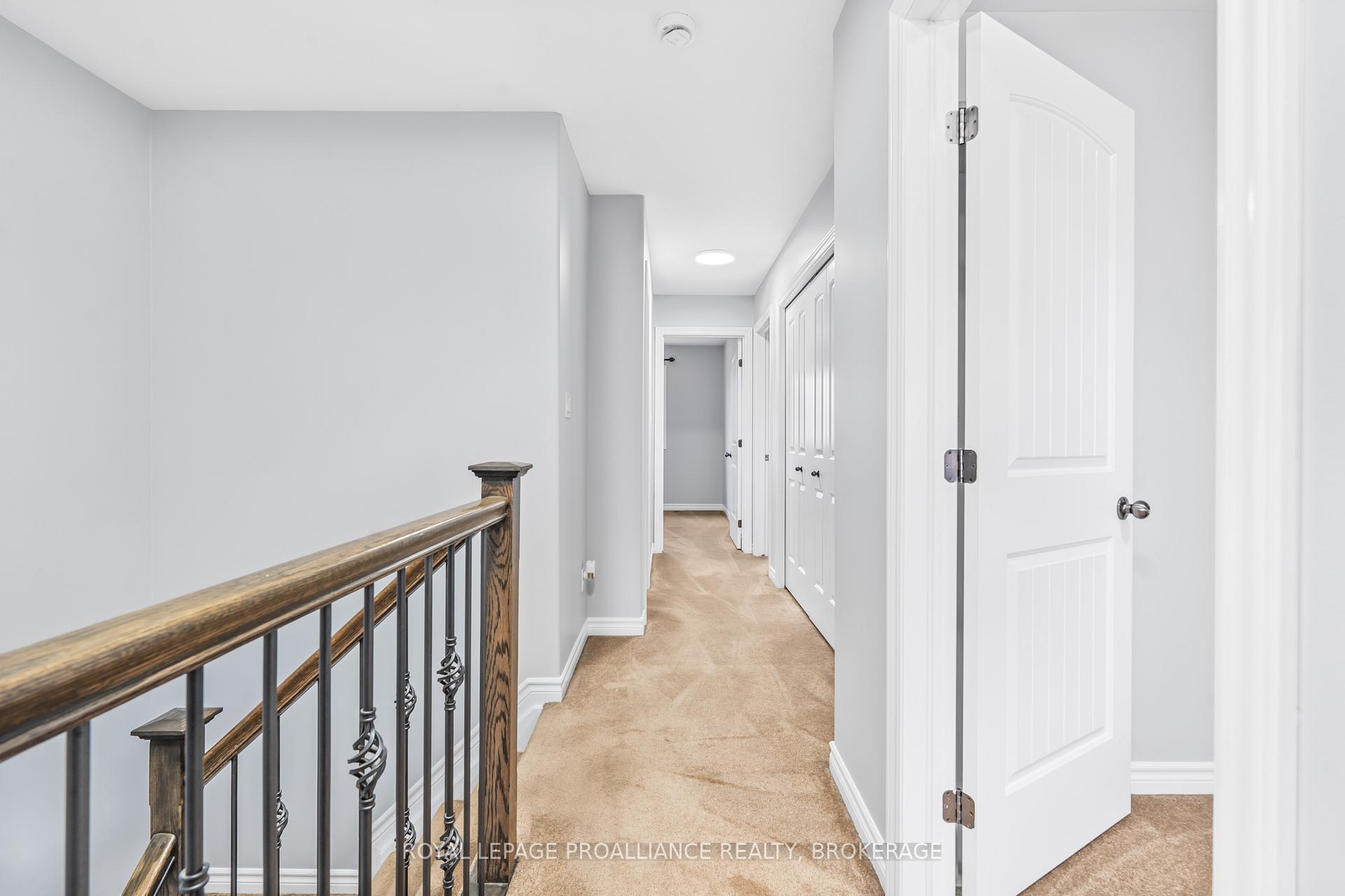 Photo 21 of 1584 Davenport Crescent, Kingston, City Northwest — HOMEH