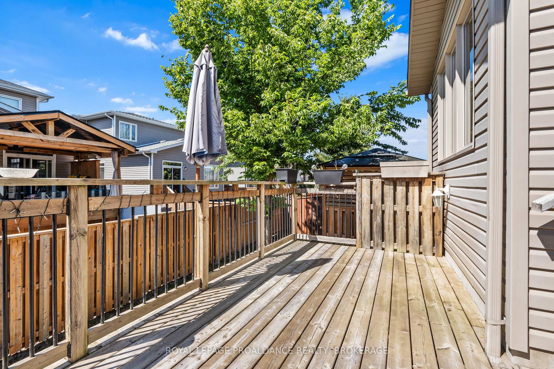 Photo 33 of 1584 Davenport Crescent, Kingston, City Northwest — HOMEH