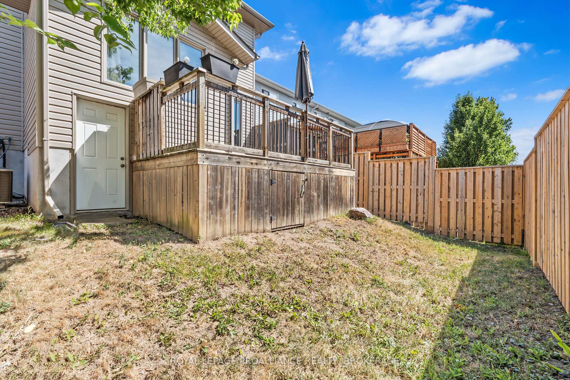 Photo 35 of 1584 Davenport Crescent, Kingston, City Northwest — HOMEH