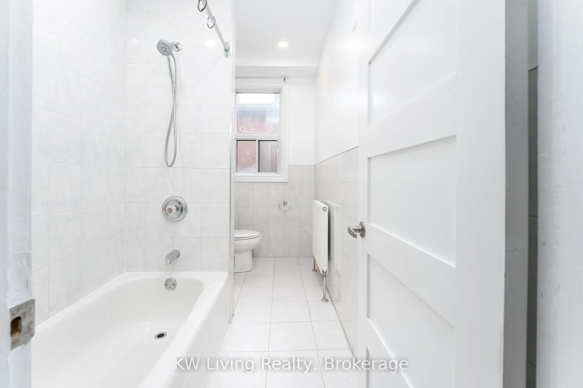 Photo 6 of Unit Upper, 157 Margueretta Street, Toronto, Dufferin Grove — HOMEH