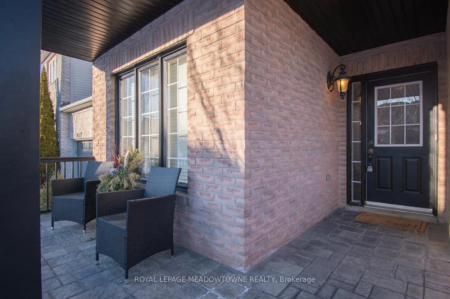 Photo 3 of 1029 Easterbrook Crescent, Milton, Coates — HOMEH