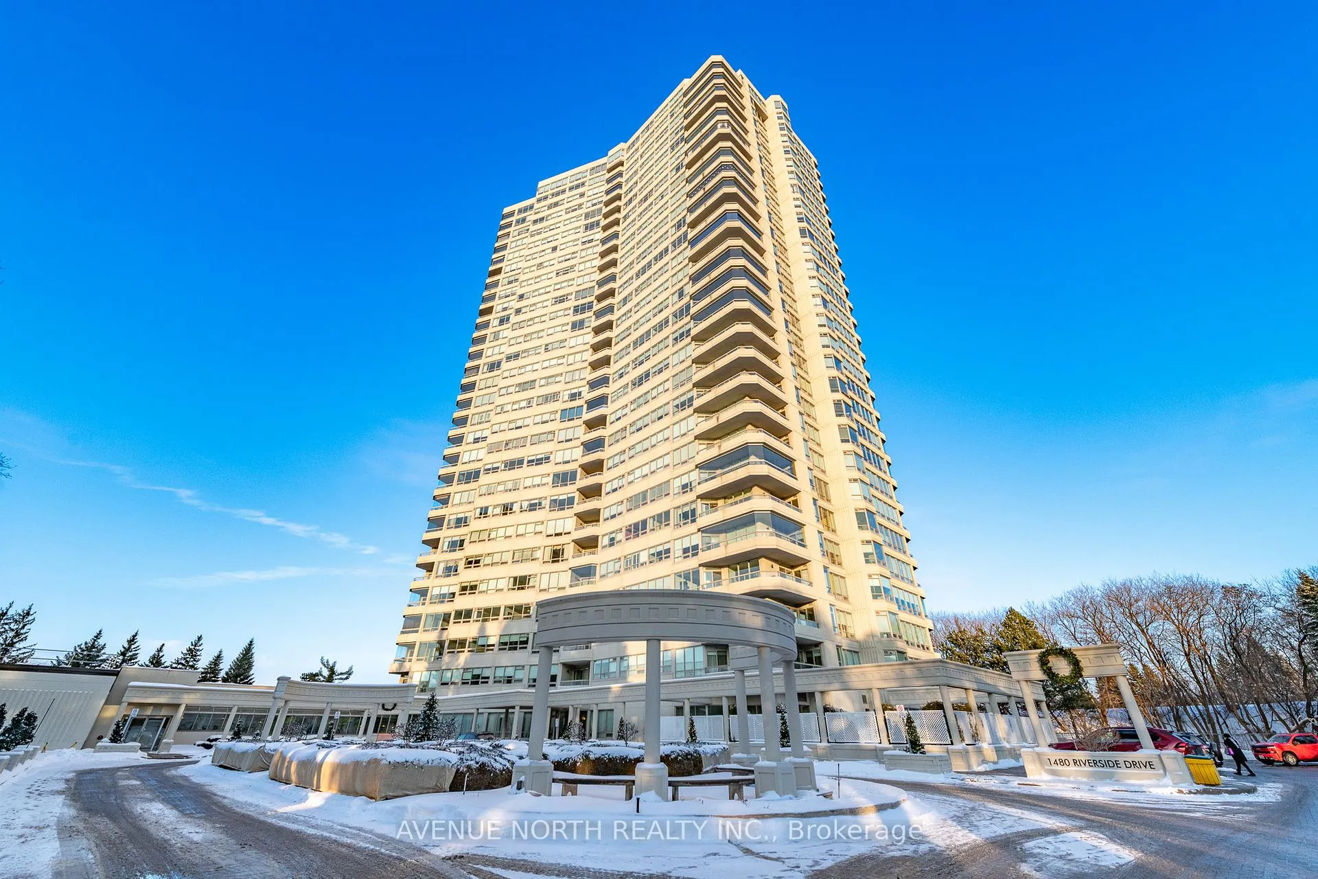 Photo 1 of Unit 606, 1480 Riverside Drive, Ottawa, Riverview Park — HOMEH
