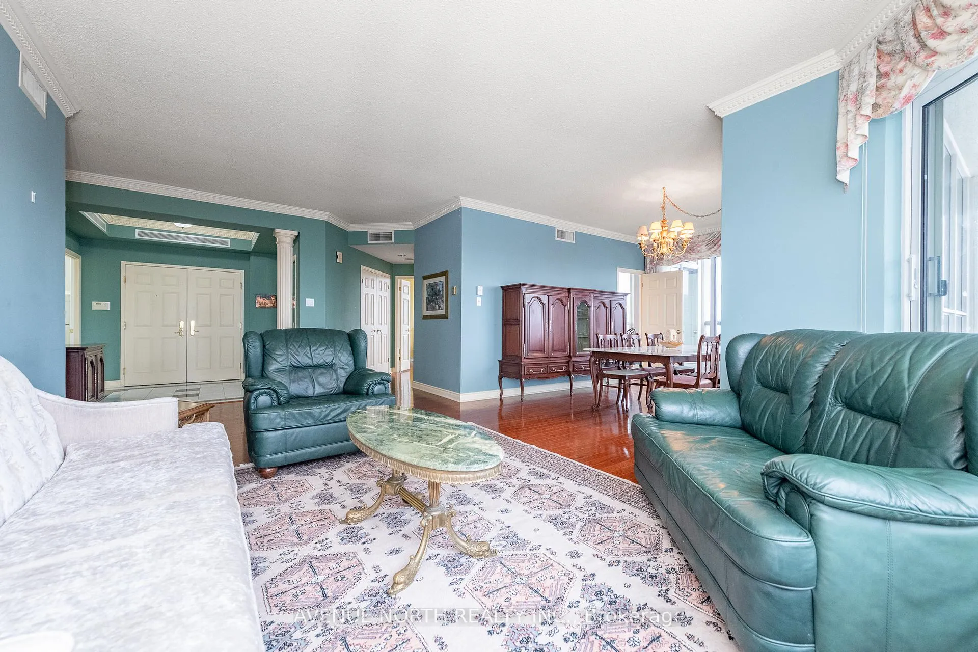 Photo 7 of Unit 606, 1480 Riverside Drive, Ottawa, Riverview Park — HOMEH