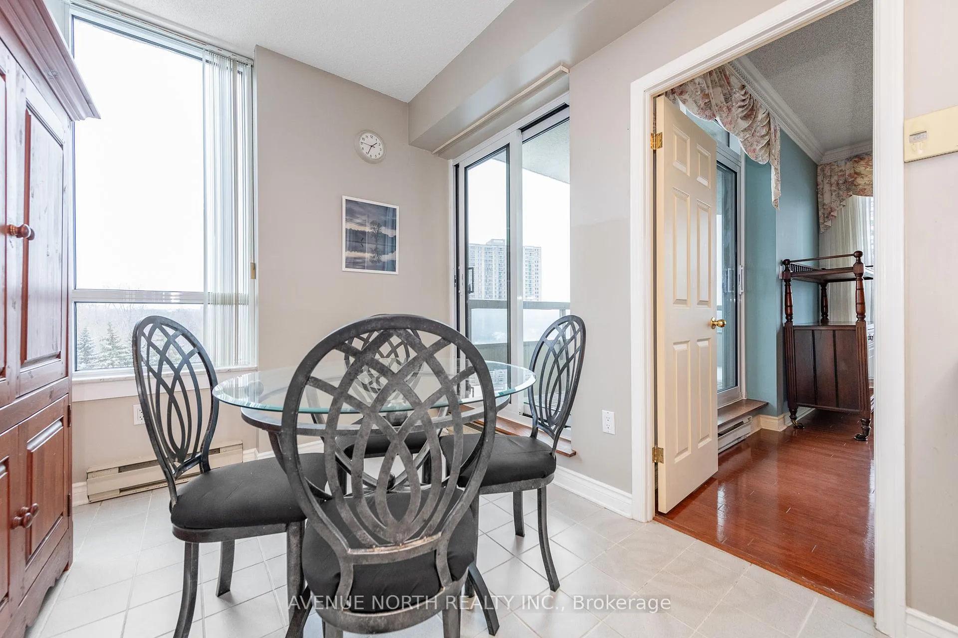 Photo 13 of Unit 606, 1480 Riverside Drive, Ottawa, Riverview Park — HOMEH