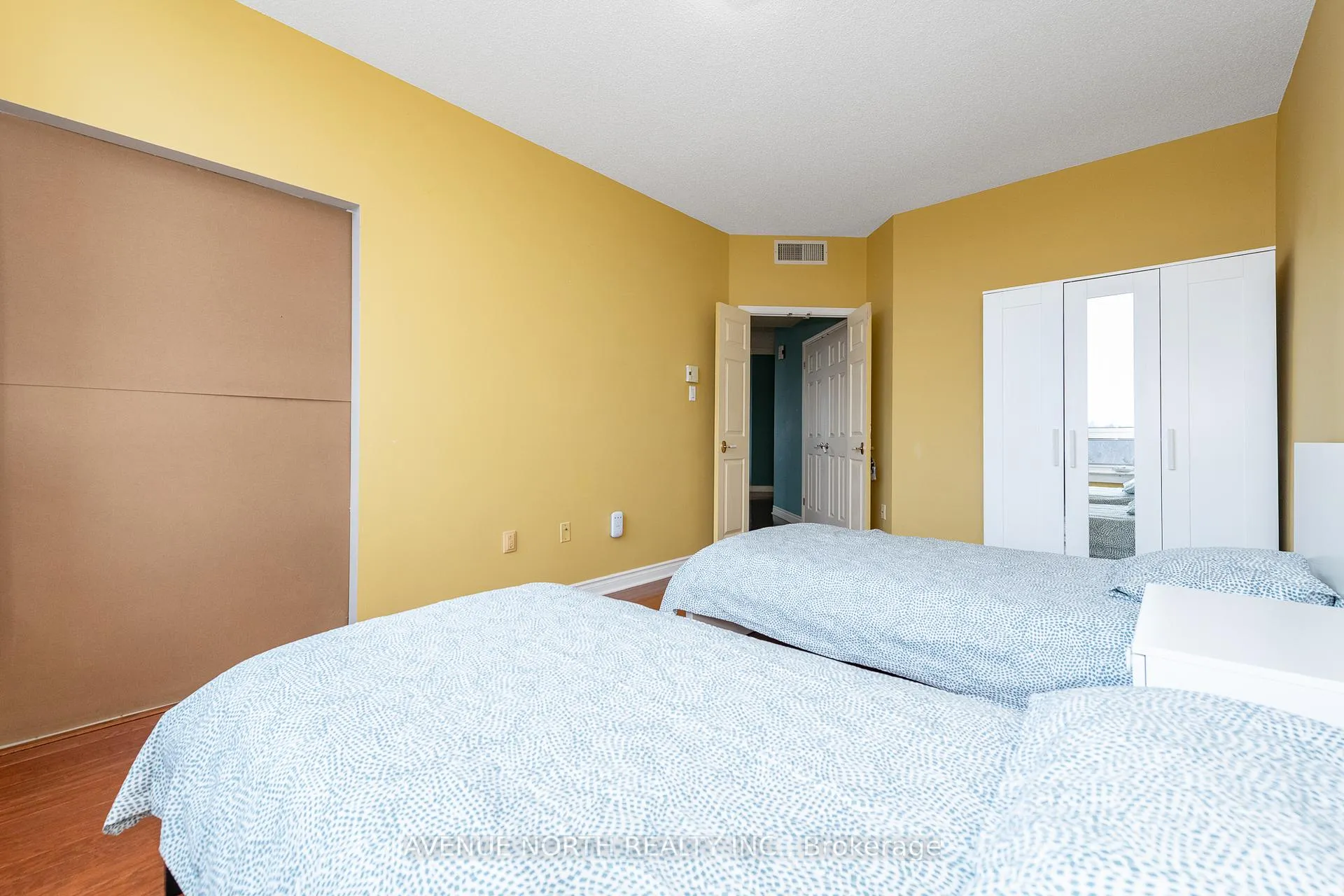 Photo 18 of Unit 606, 1480 Riverside Drive, Ottawa, Riverview Park — HOMEH