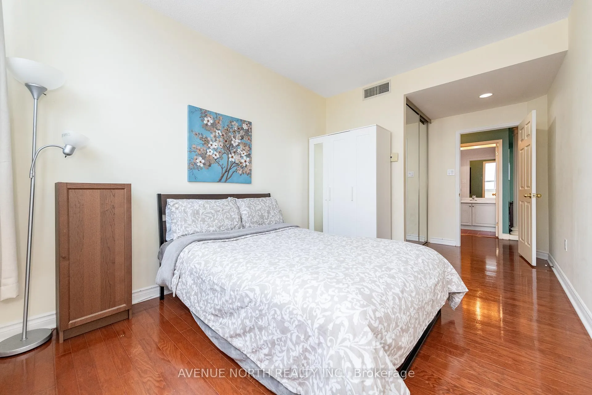 Photo 20 of Unit 606, 1480 Riverside Drive, Ottawa, Riverview Park — HOMEH