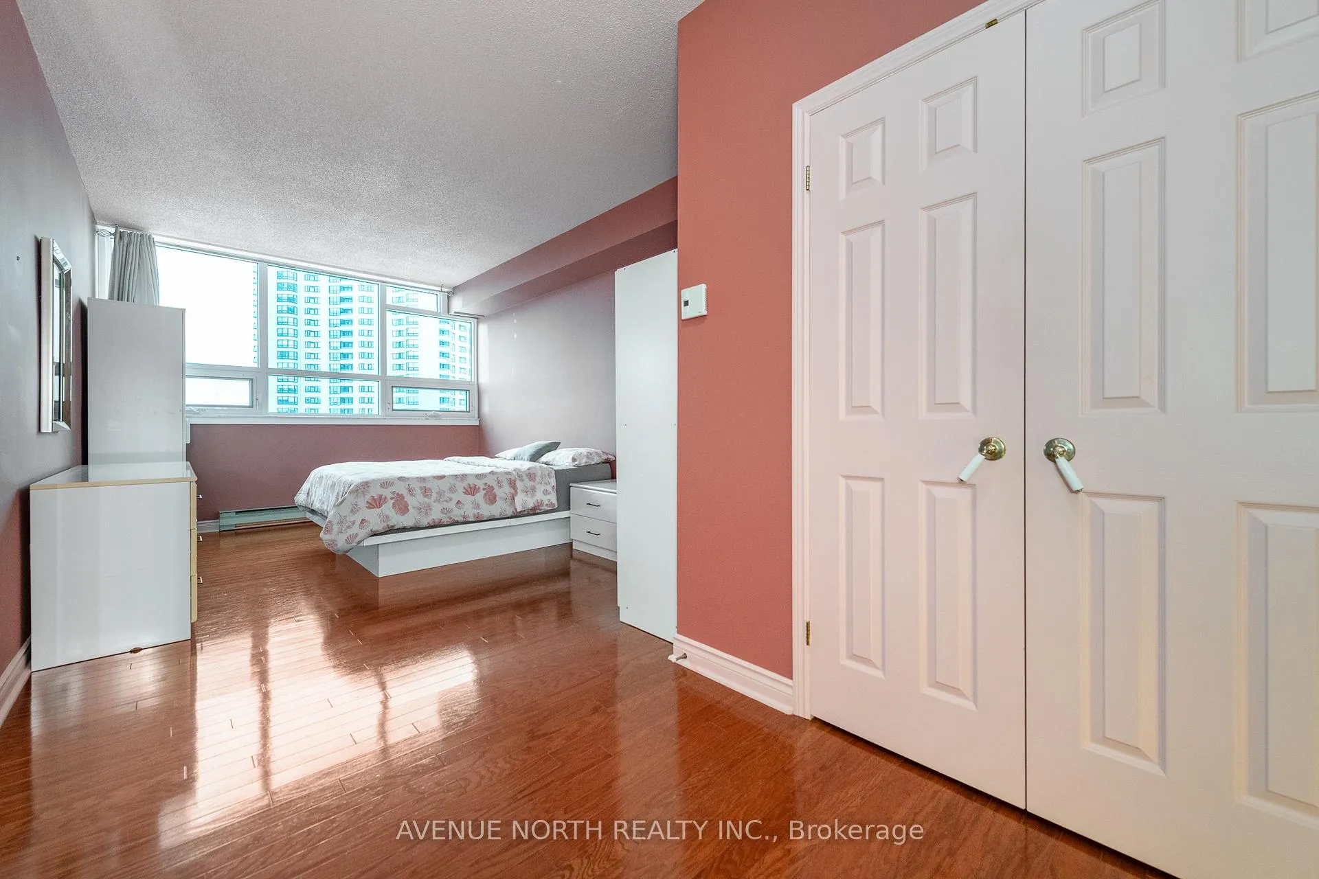 Photo 23 of Unit 606, 1480 Riverside Drive, Ottawa, Riverview Park — HOMEH