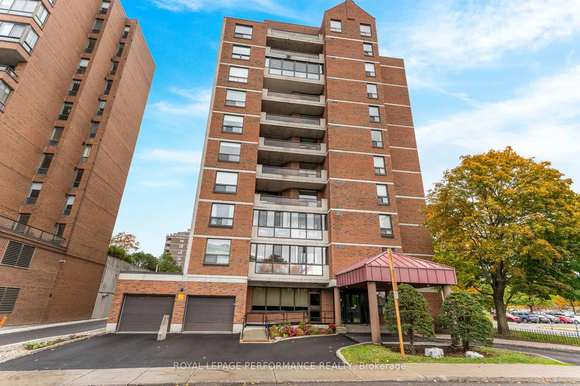 Photo 2 of Unit 304, 50 Emmerson Avenue, Ottawa, Mechanicsville — HOMEH