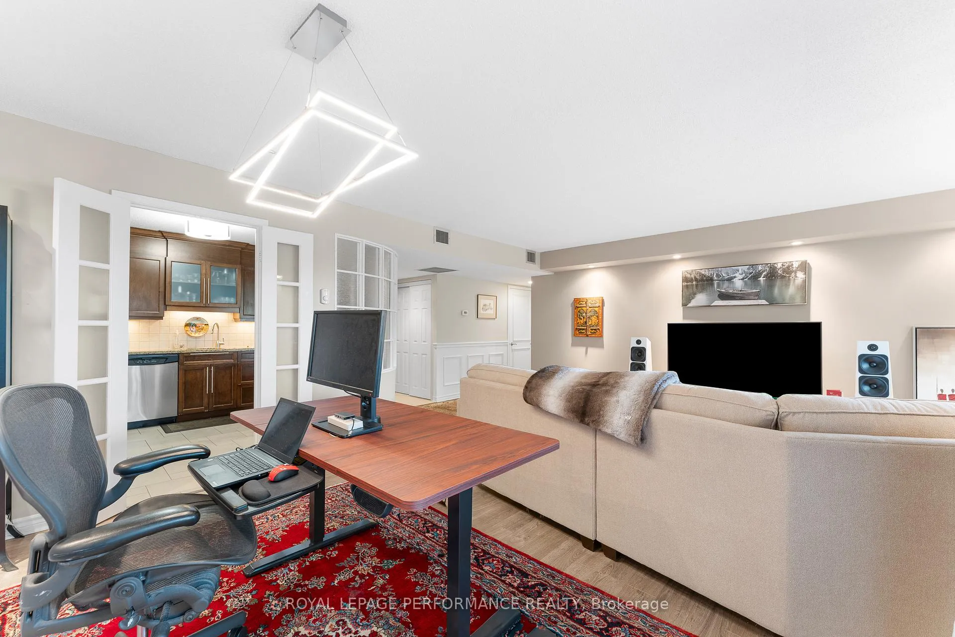 Photo 13 of Unit 304, 50 Emmerson Avenue, Ottawa, Mechanicsville — HOMEH