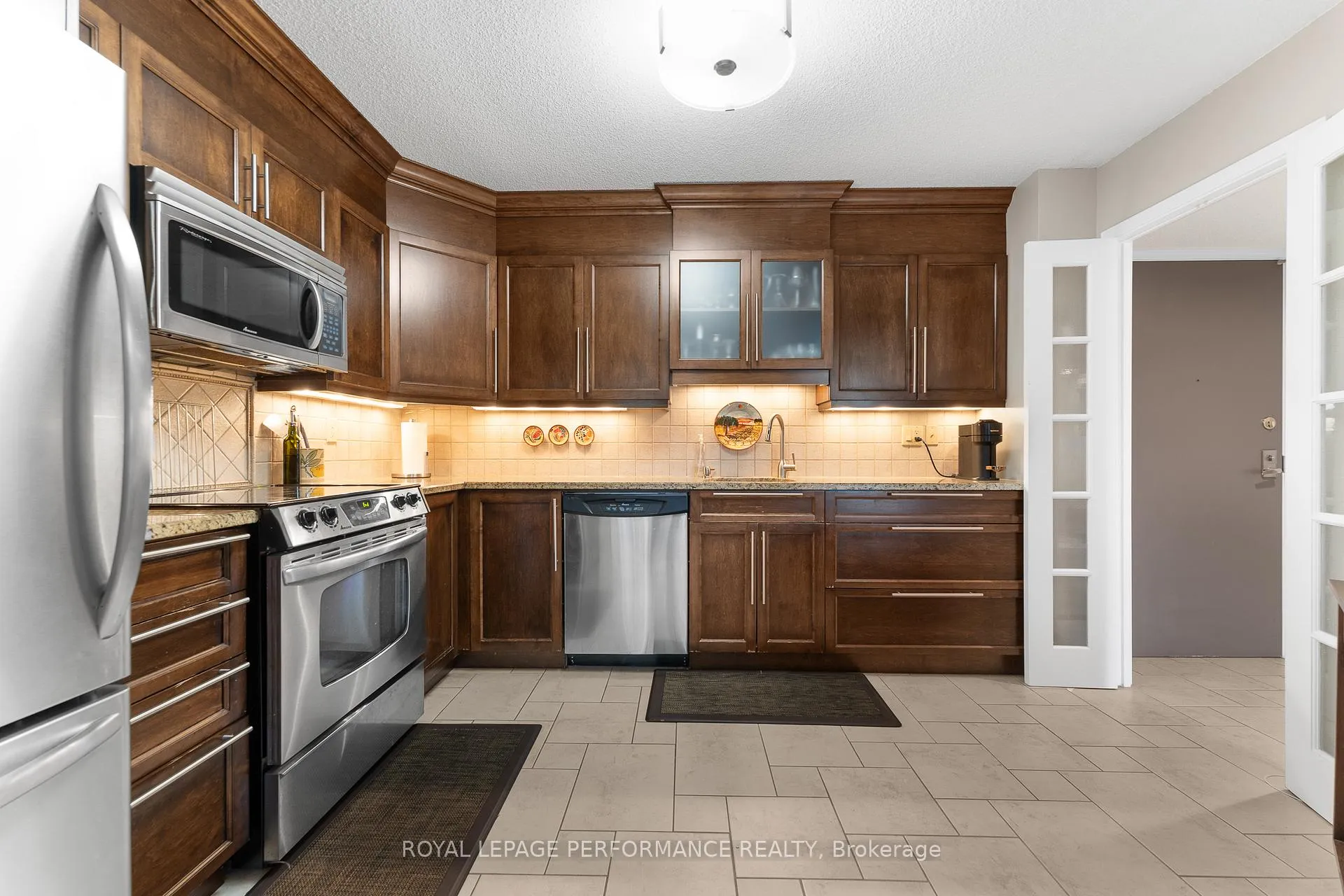 Photo 18 of Unit 304, 50 Emmerson Avenue, Ottawa, Mechanicsville — HOMEH