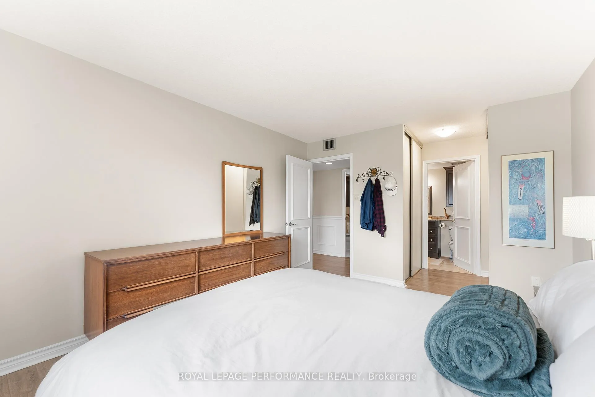 Photo 25 of Unit 304, 50 Emmerson Avenue, Ottawa, Mechanicsville — HOMEH