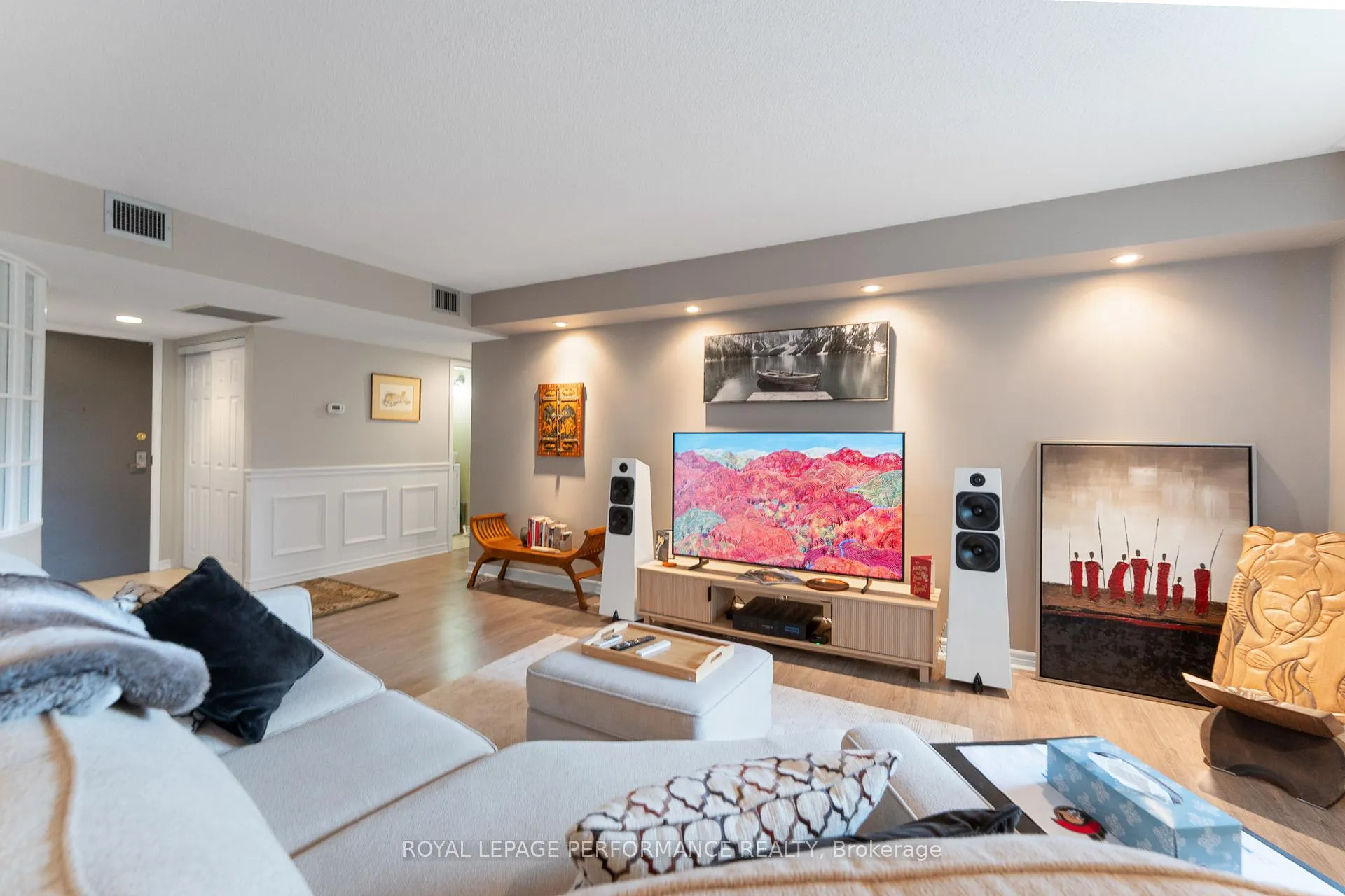 Photo 35 of Unit 304, 50 Emmerson Avenue, Ottawa, Mechanicsville — HOMEH