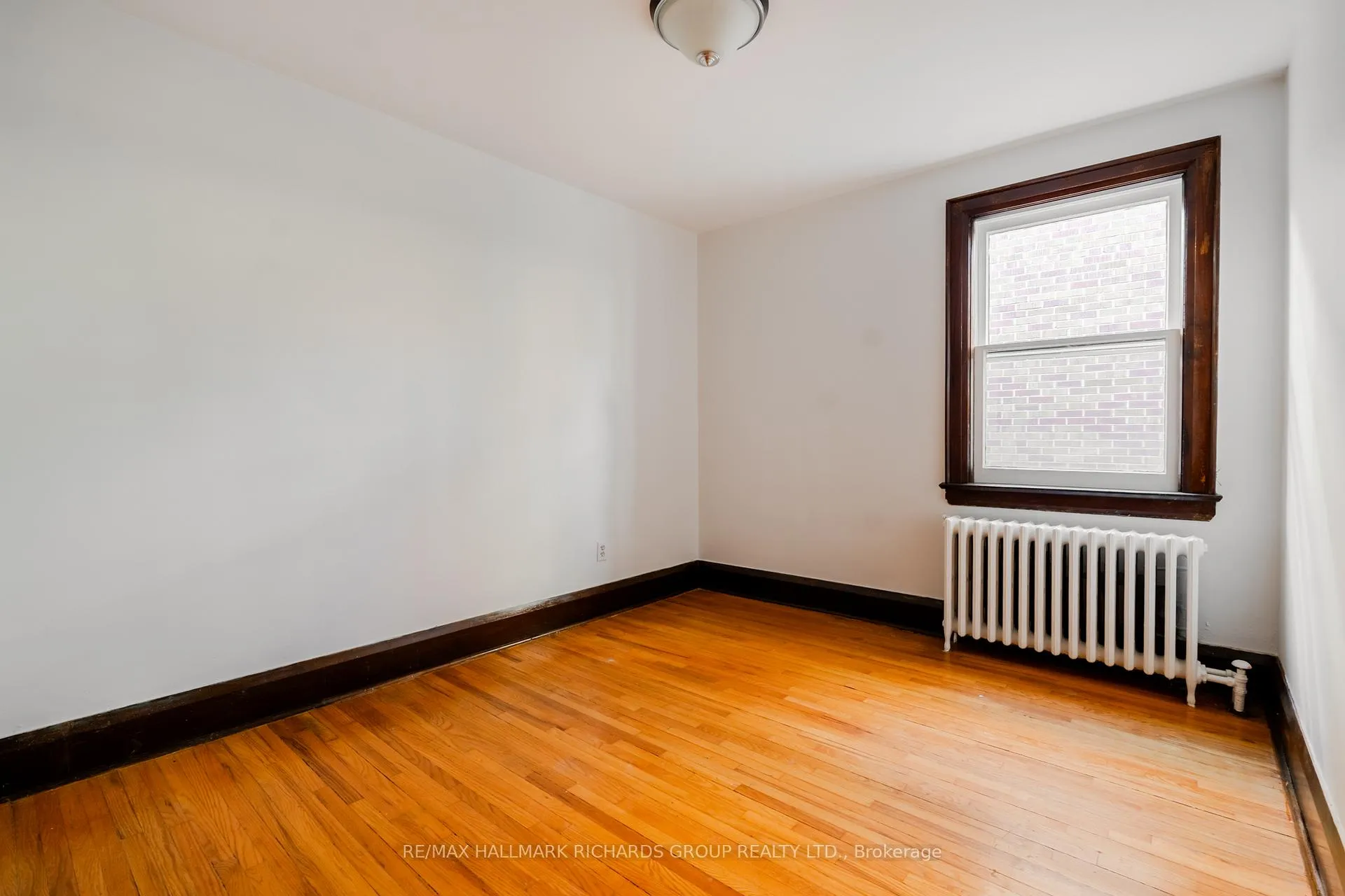 Photo 12 of Unit 2, 15 Courcelette Road, Scarborough, Birchcliffe-Cliffside — HOMEH