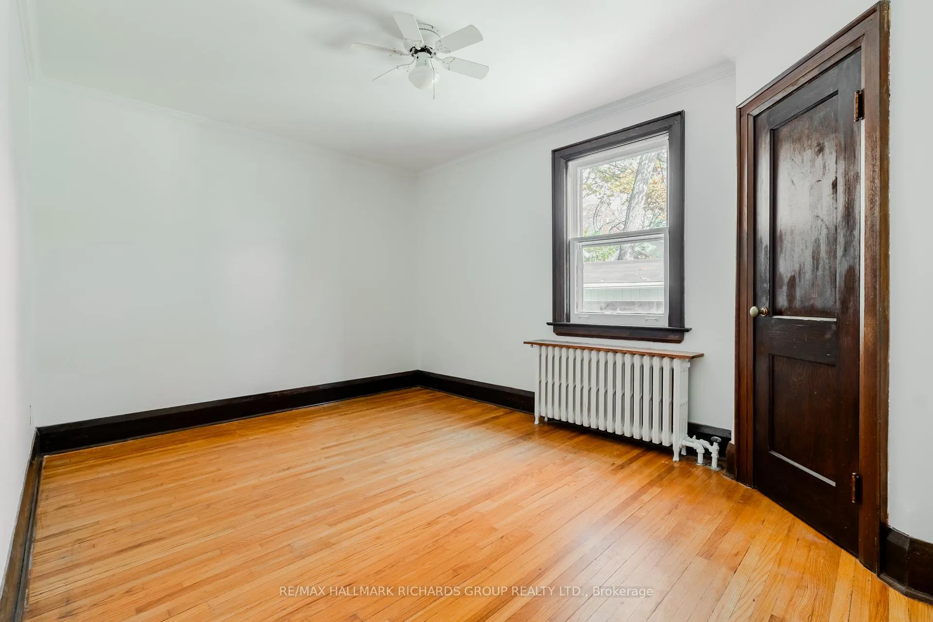 Photo 14 of Unit 2, 15 Courcelette Road, Scarborough, Birchcliffe-Cliffside — HOMEH