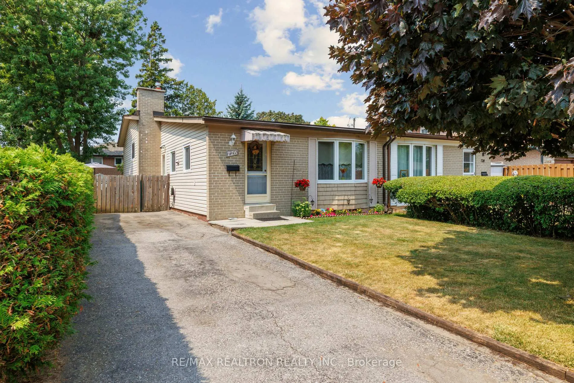 Photo 1 of 726 Lublin Avenue, Pickering, Bay Ridges — HOMEH