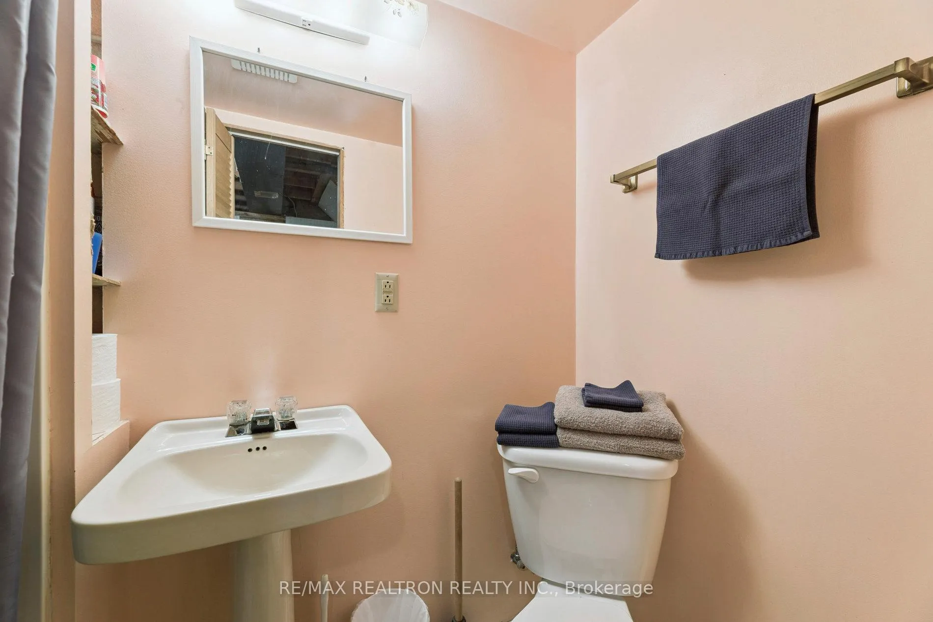 Photo 27 of 726 Lublin Avenue, Pickering, Bay Ridges — HOMEH