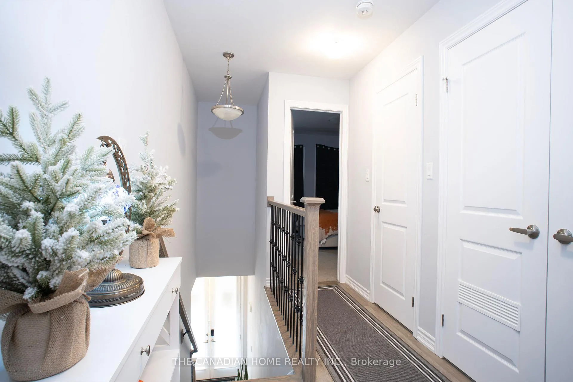 Photo 13 of Unit 2, 9 Renfrew Trail, Welland, Hwy 406/Welland — HOMEH