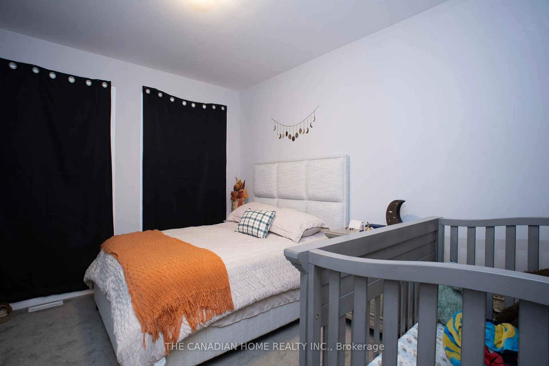 Photo 14 of Unit 2, 9 Renfrew Trail, Welland, Hwy 406/Welland — HOMEH