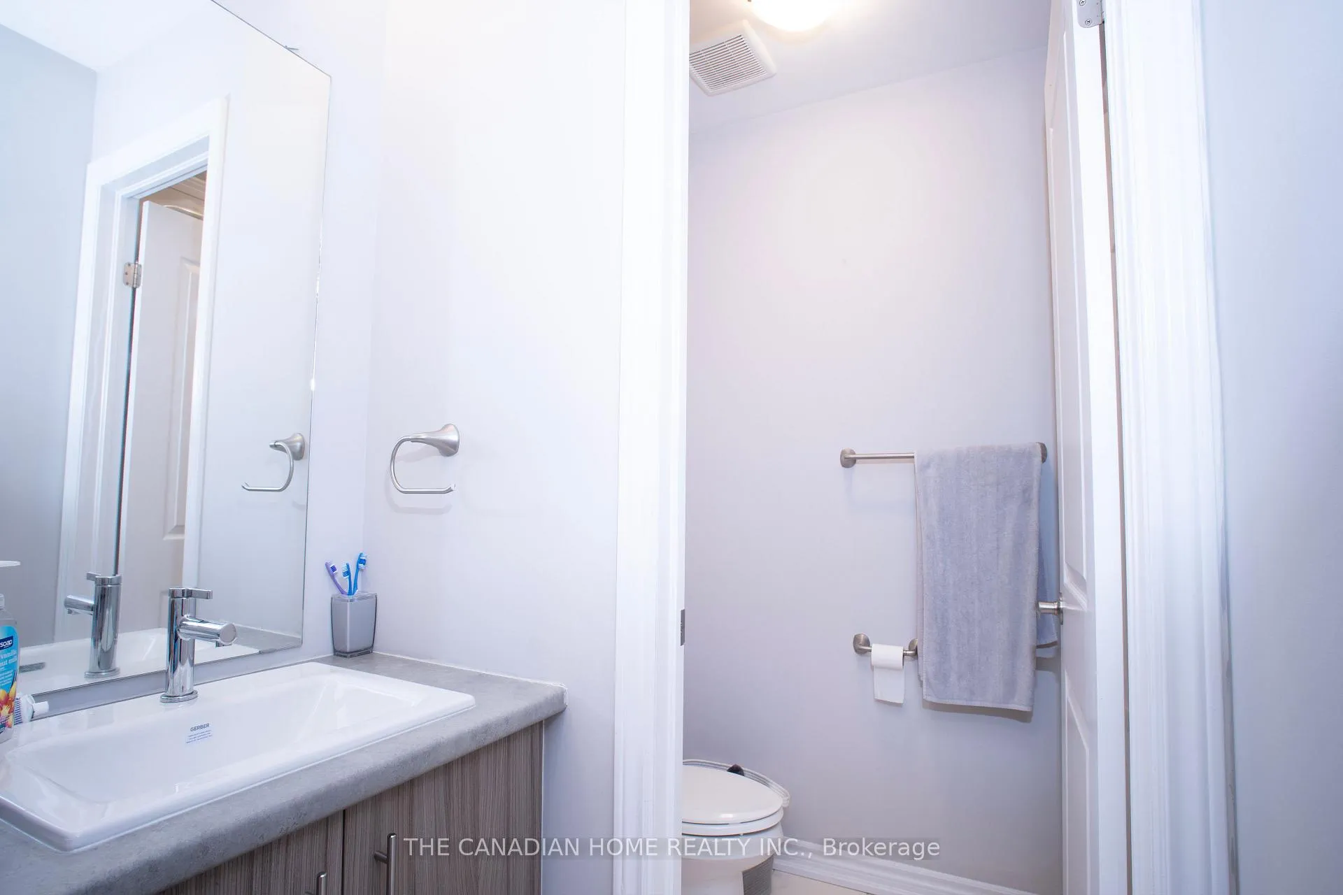 Photo 20 of Unit 2, 9 Renfrew Trail, Welland, Hwy 406/Welland — HOMEH