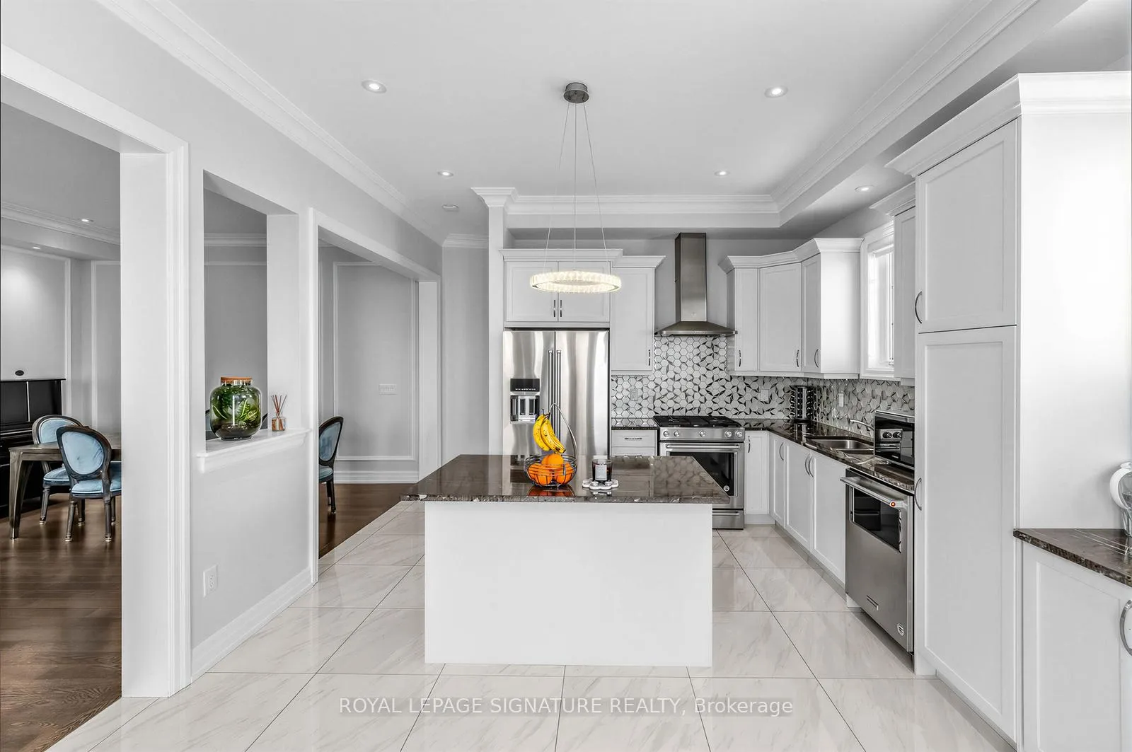 Photo 15 of 3907 Thomas Alton Boulevard, Burlington, Alton — HOMEH