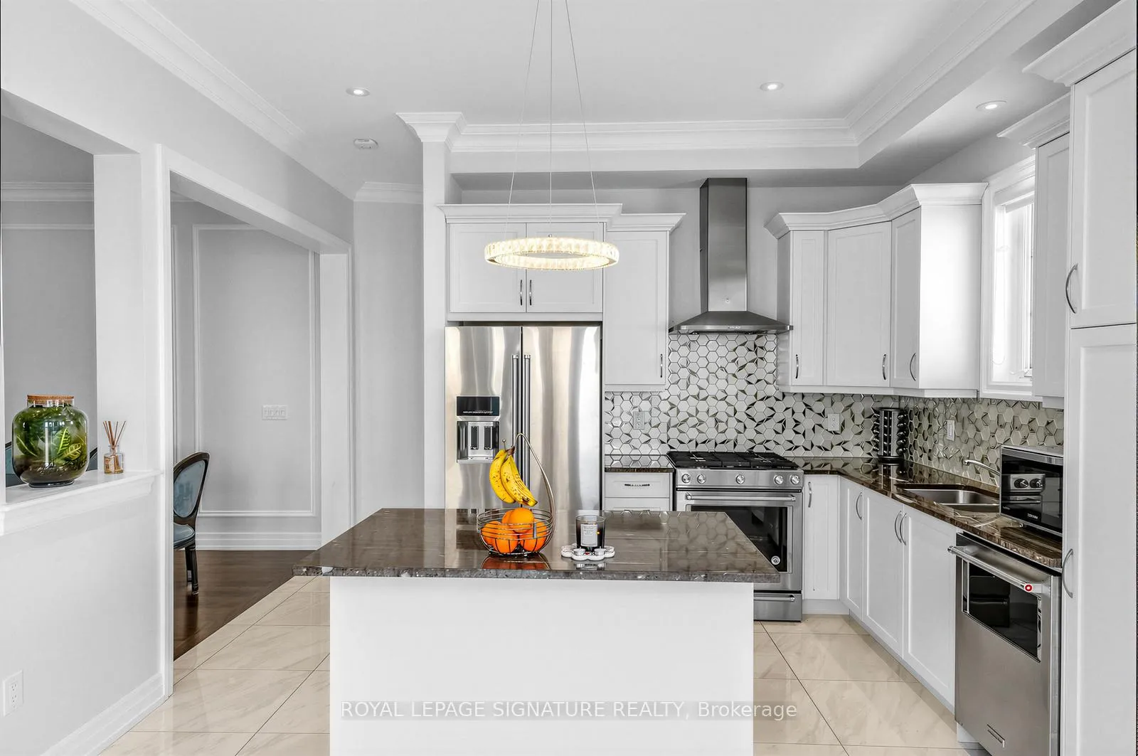 Photo 18 of 3907 Thomas Alton Boulevard, Burlington, Alton — HOMEH