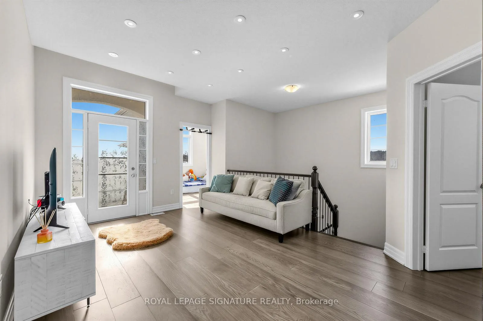 Photo 24 of 3907 Thomas Alton Boulevard, Burlington, Alton — HOMEH