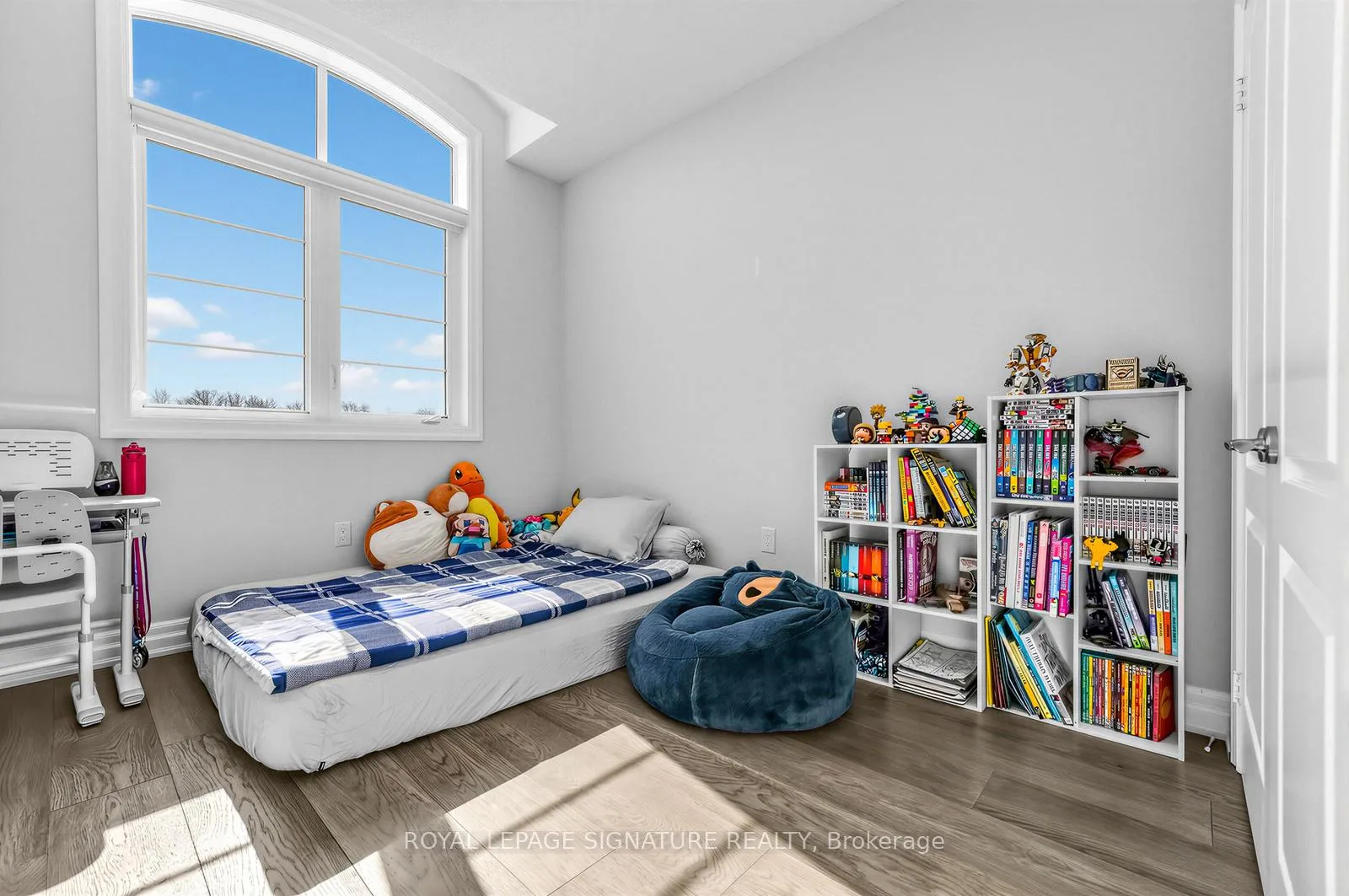 Photo 33 of 3907 Thomas Alton Boulevard, Burlington, Alton — HOMEH