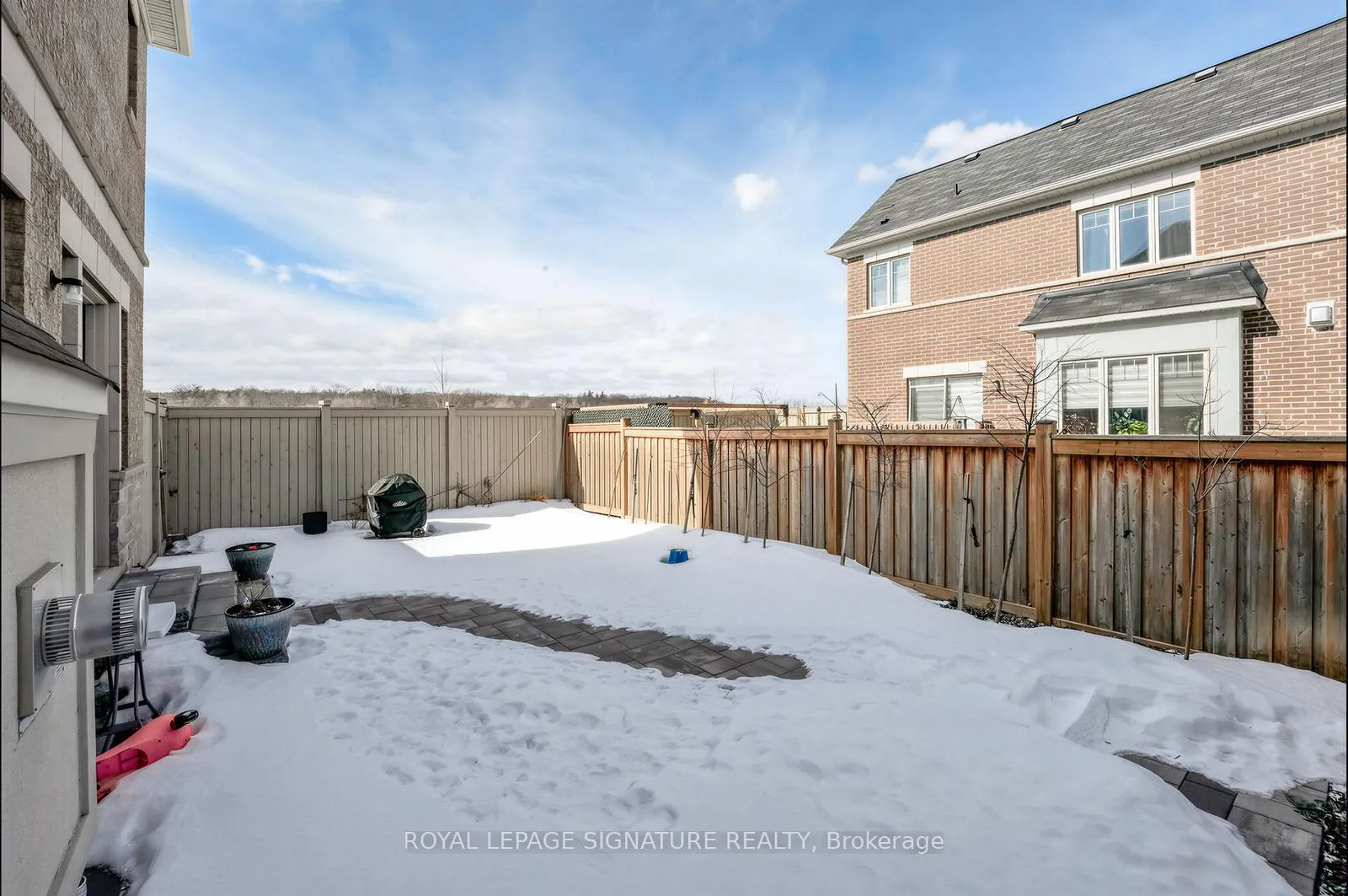 Photo 49 of 3907 Thomas Alton Boulevard, Burlington, Alton — HOMEH