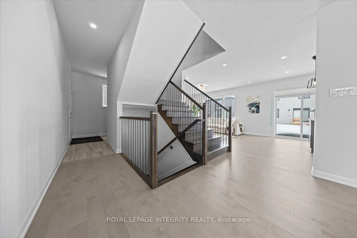 Photo 7 of 101 D'arleux Place, Ottawa, Mahogany Community — HOMEH