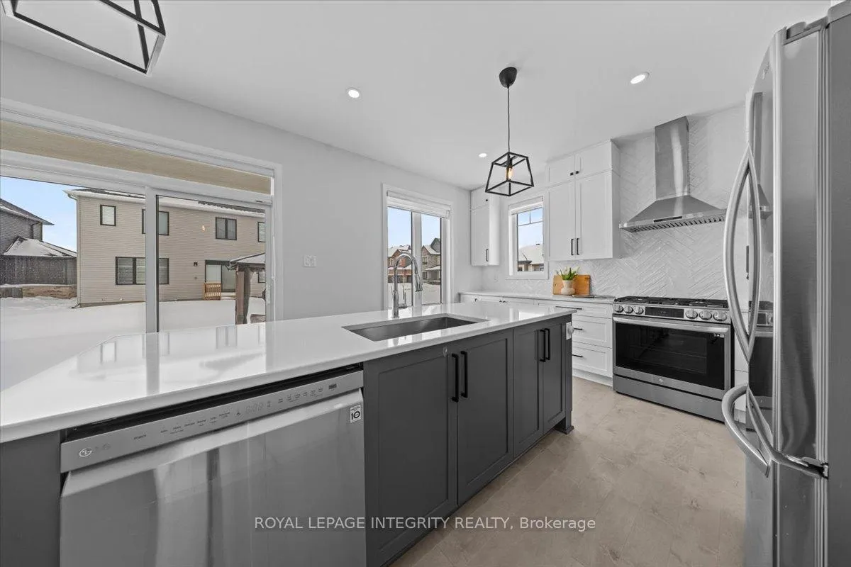 Photo 14 of 101 D'arleux Place, Ottawa, Mahogany Community — HOMEH