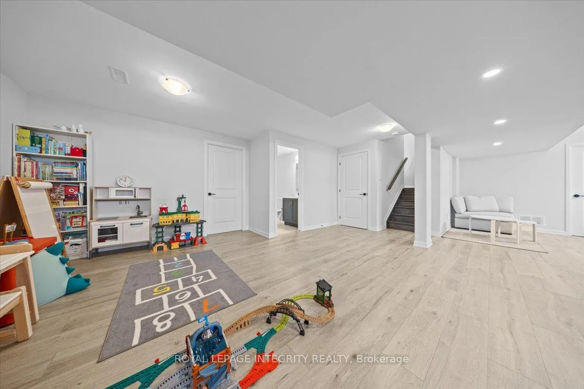 Photo 42 of 101 D'arleux Place, Ottawa, Mahogany Community — HOMEH