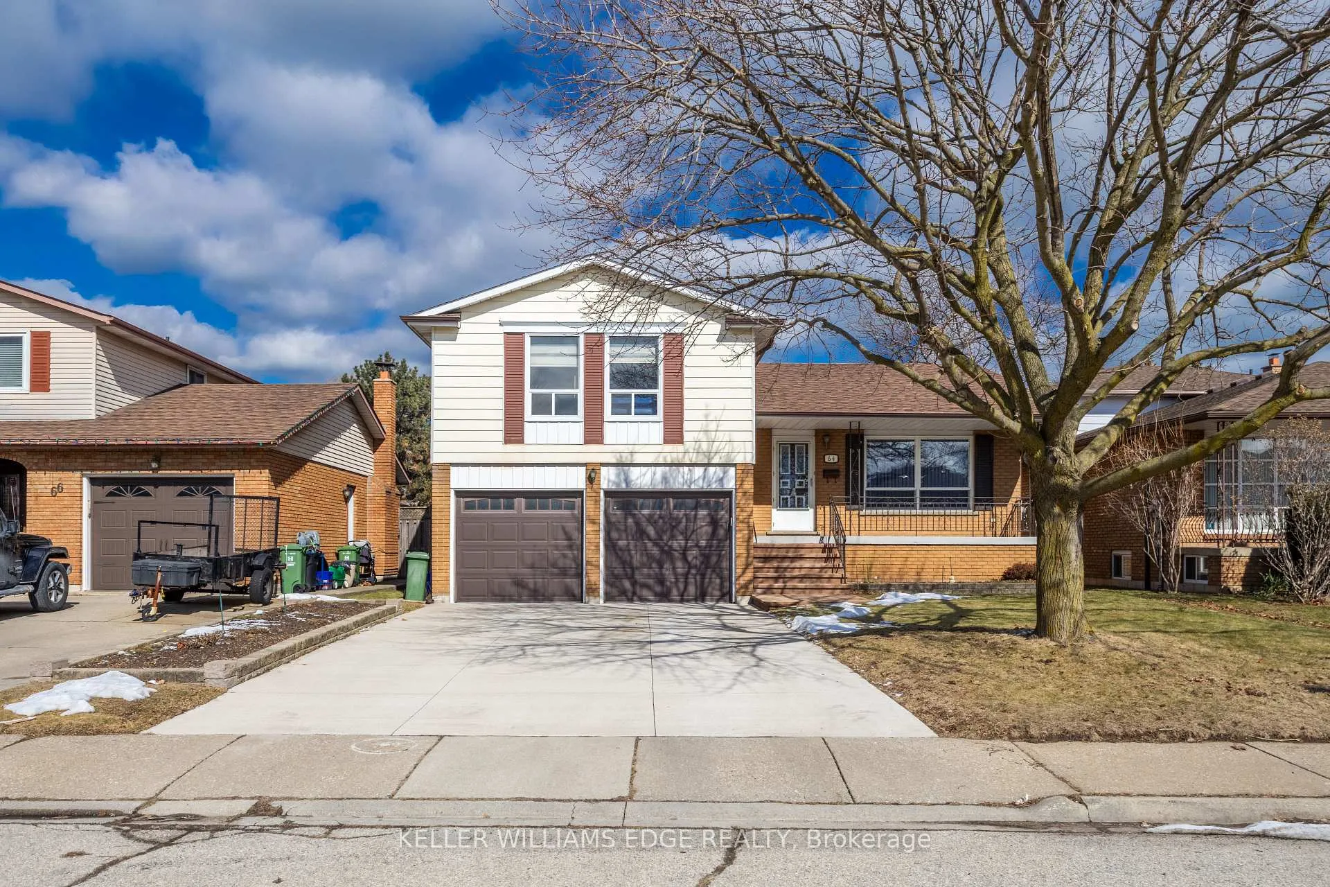 Photo 3 of 64 Neil Avenue, Hamilton, Stoney Creek — HOMEH