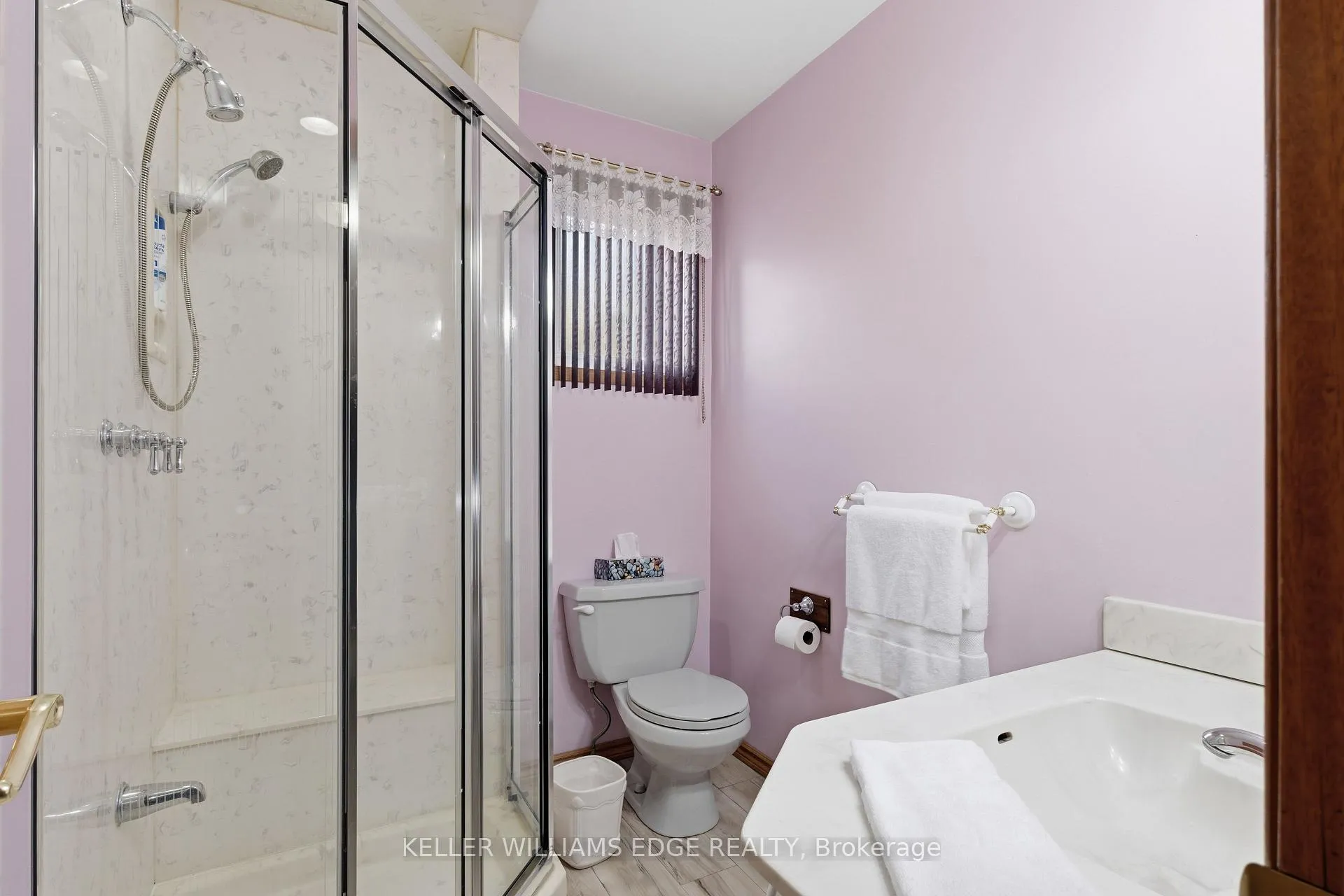 Photo 13 of 64 Neil Avenue, Hamilton, Stoney Creek — HOMEH